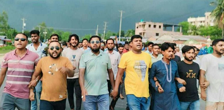 নন্দীগ্রামে স্বেচ্ছাসেবক দলের আনন্দ র‍্যালী ও আলোচনা সভা অনুষ্ঠিত
