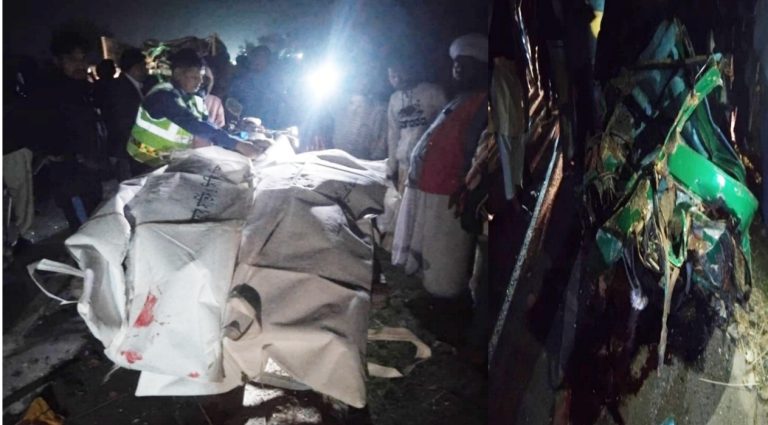 নন্দীগ্রামে বাসের ধাক্কায় সিএনজি চালকসহ নিহত ২, আহত ৫
