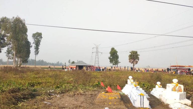 নন্দীগ্রামে সংখ্যালঘু সম্প্রদায়ের মহাশ্মশান ও কালিমন্দির উচ্ছেদ করে খাস জায়গা দখলে নিতে কোর্টে মামলা