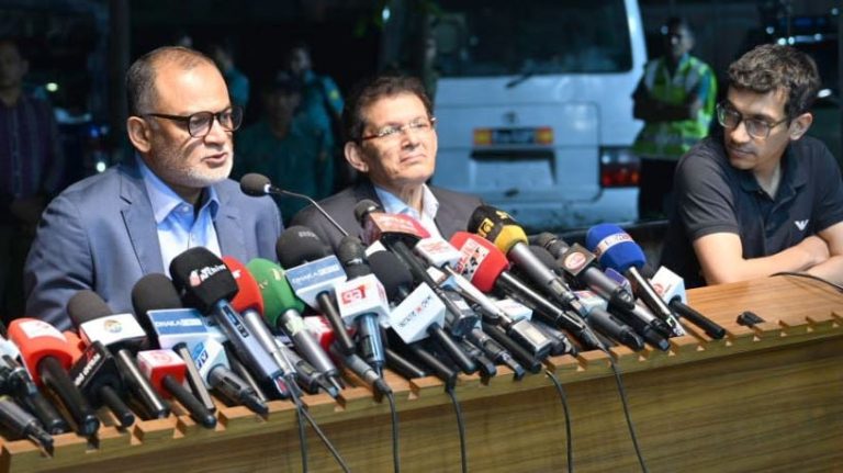 প্রধান উপদেষ্টা নিজেই মার্কিন প্রশাসনের কাছে বাংলাদেশের অবস্থান তুলে ধরবেন